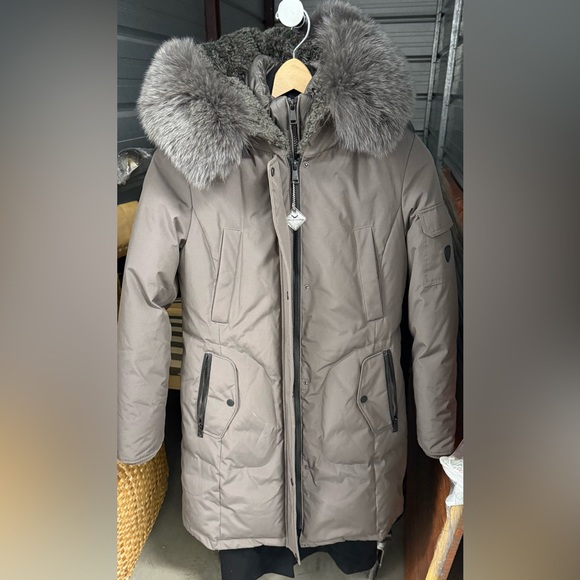 1 Madison Expedition Fur-Trim Down Coat size S - Picture 2 of 9